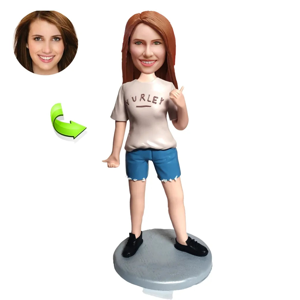Custom bobblehead of leisure 33 representing their Leisure Activity, a unique personalized gift