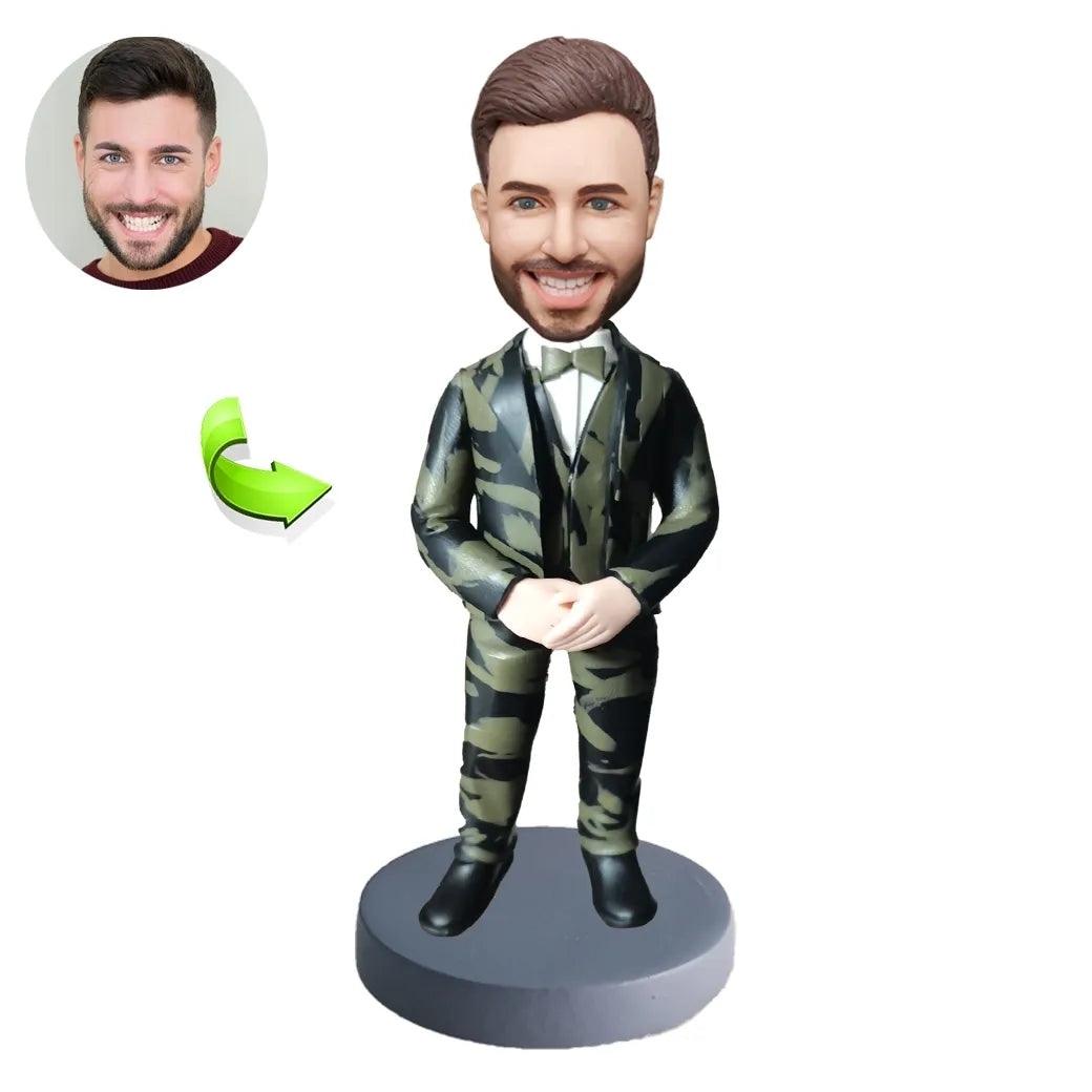 Custom bobblehead of leisure 37 representing their Leisure Activity, a unique personalized gift