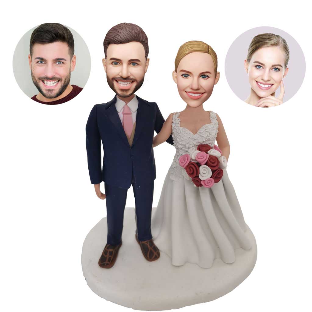Wedding custom bobblehead of wedding 14, an adorable figurine perfect for bridal gifts or cake toppers