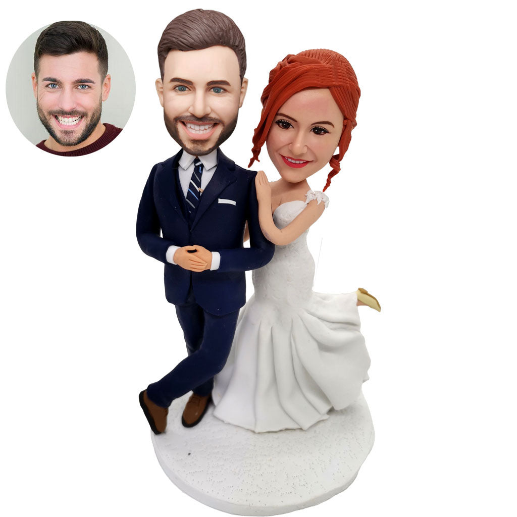 Wedding custom bobblehead of wedding 13, an adorable figurine perfect for bridal gifts or cake toppers