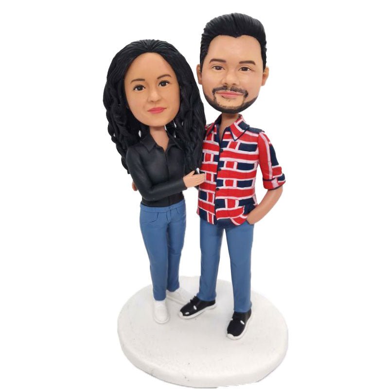 Couples custom bobblehead of couples 30, a charming keepsake for romantic occasions