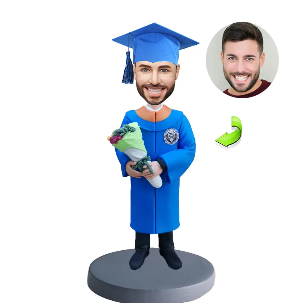 Graduation custom bobblehead of Graduation 31 in cap and gown, a memorable keepsake for graduation celebrations
