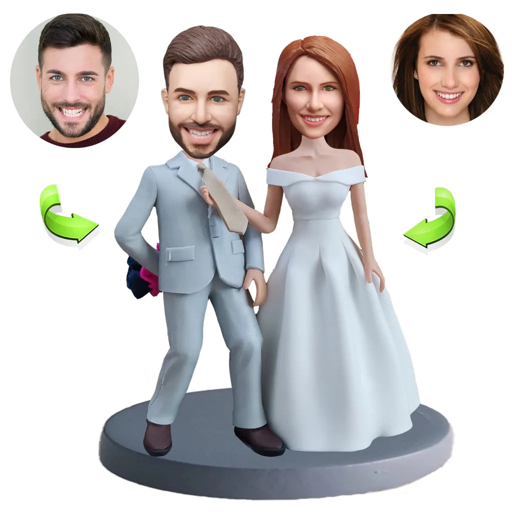 Wedding custom bobblehead of wedding 40, an adorable figurine perfect for bridal gifts or cake toppers
