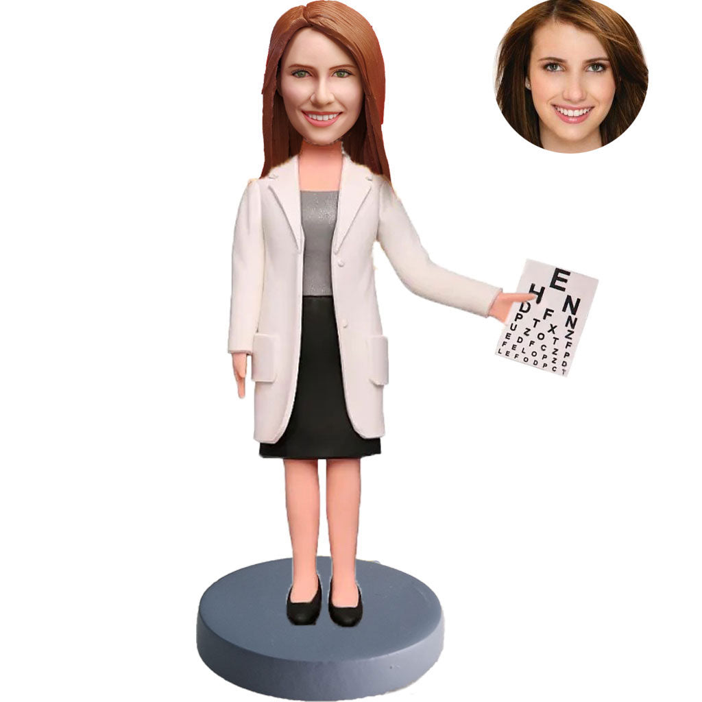 Personalized custom bobblehead of doctor 3 in doctor’s outfit, perfect for medical professionals and unique gifts