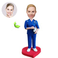 Personalized custom bobblehead of doctor 18 in doctor’s outfit, perfect for medical professionals and unique gifts