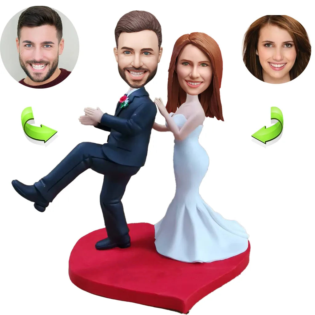Wedding custom bobblehead of wedding 48, an adorable figurine perfect for bridal gifts or cake toppers