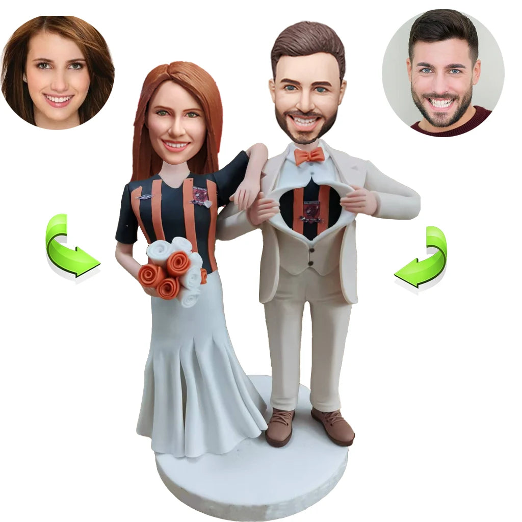 Wedding custom bobblehead of wedding 53, an adorable figurine perfect for bridal gifts or cake toppers