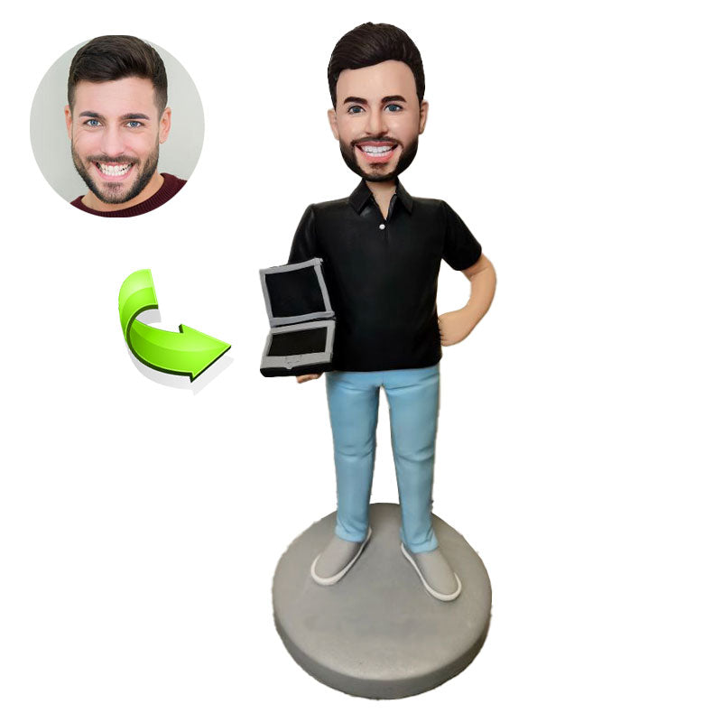 Custom bobblehead of leisure 89 representing their Leisure Activity, a unique personalized gift
