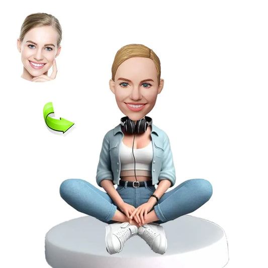 Custom bobblehead of leisure 21 representing their Leisure Activity, a unique personalized gift