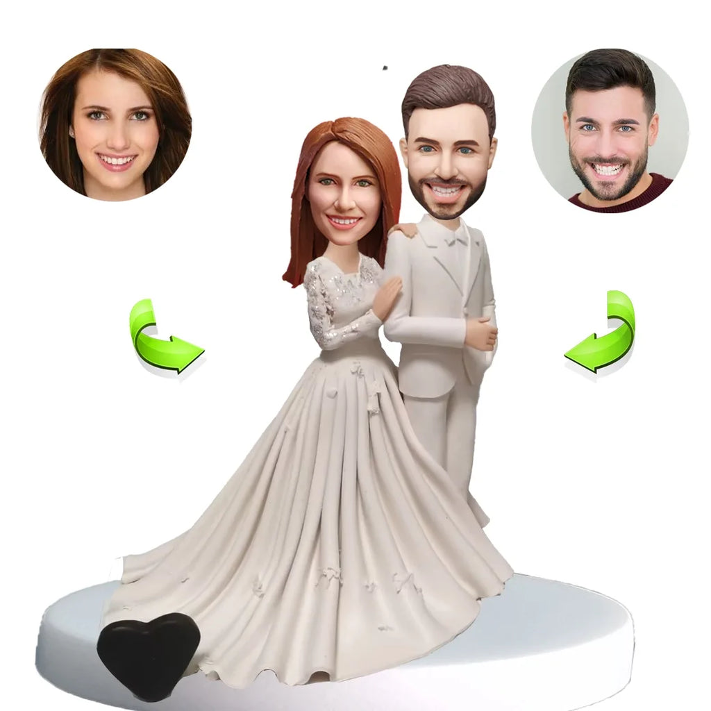 Wedding custom bobblehead of wedding 35, an adorable figurine perfect for bridal gifts or cake toppers
