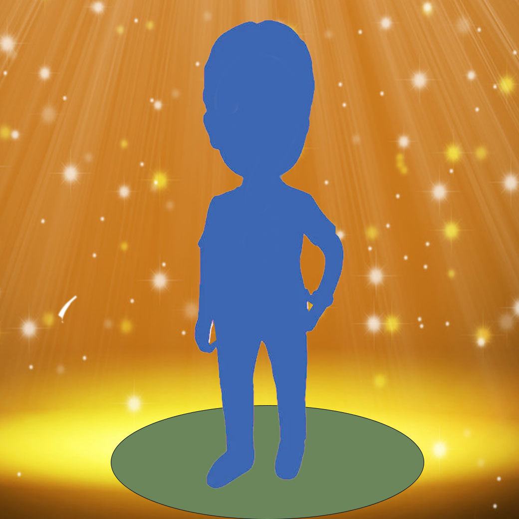 Graduation custom bobblehead of Graduation 13 in cap and gown, a memorable keepsake for graduation celebrations